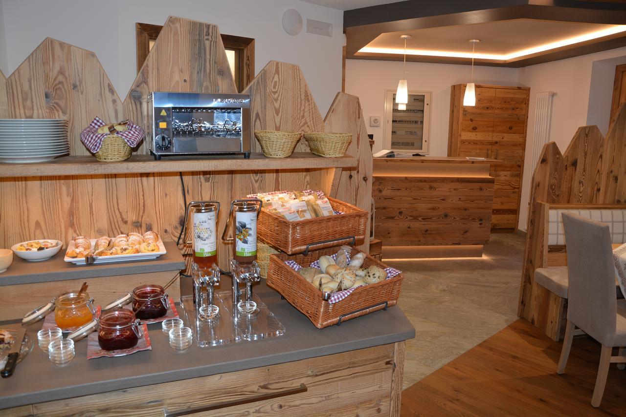 Dolomites B&B - Suites, Apartments And Spa Tesero Εξωτερικό φωτογραφία