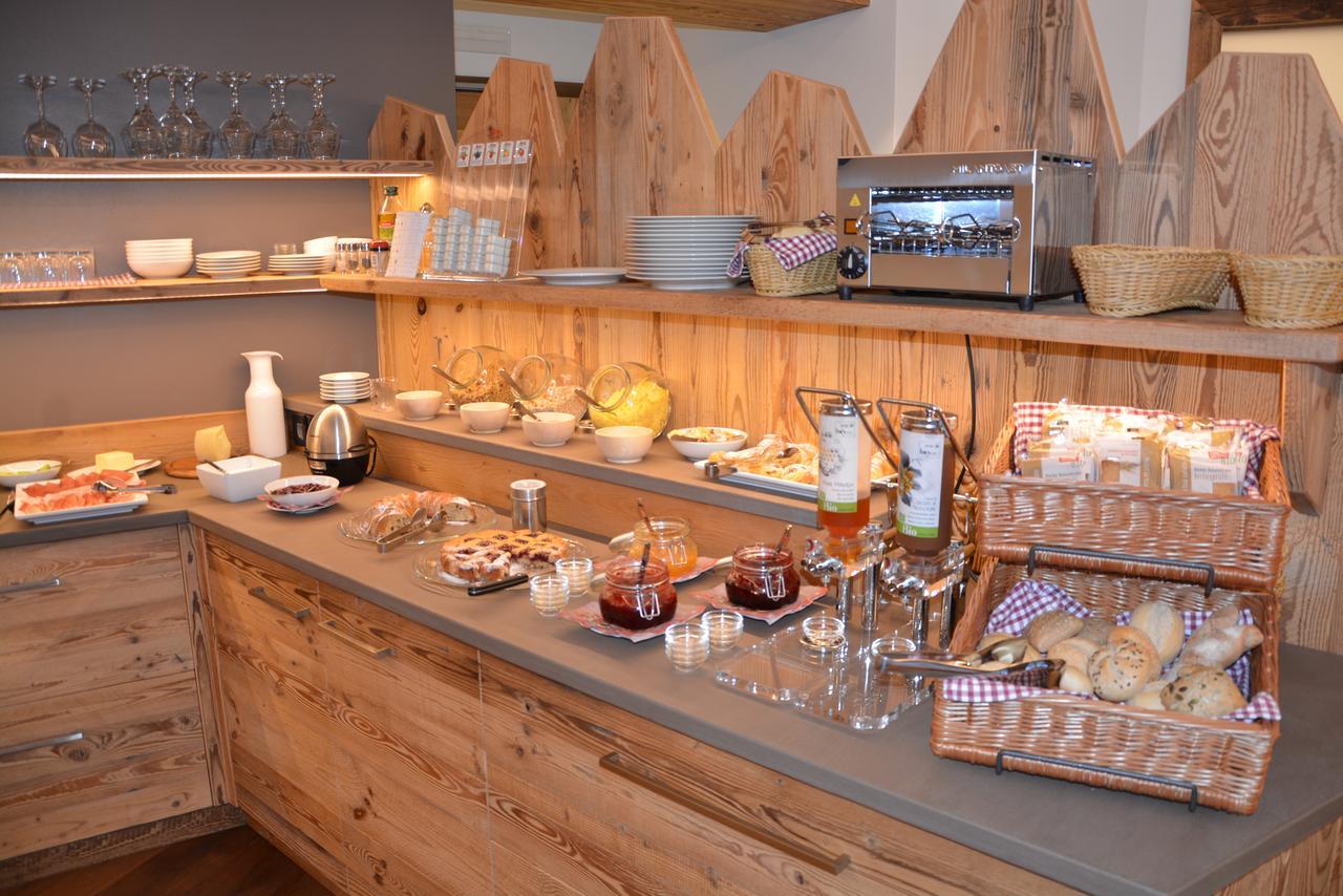 Dolomites B&B - Suites, Apartments And Spa Tesero Εξωτερικό φωτογραφία